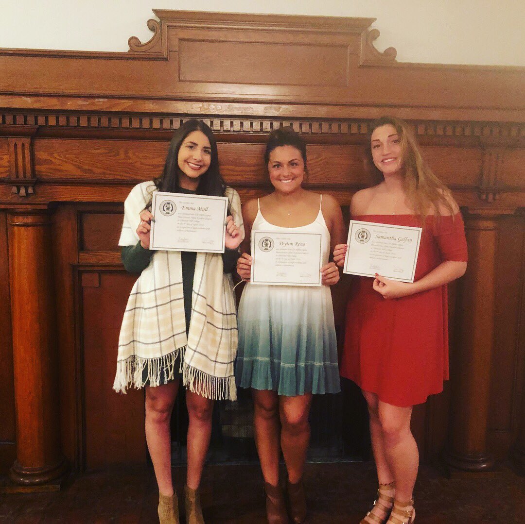 CHCVolleyball's tweet photo. Congratulations to our newly inducted Chi Alpha Sigma honors society members, Emma, Peyton, and Sam! Excellent job performing on the court and in the classroom! #GriffinNation @peyton_reno @SGelfan @emma_mull https://t.co/VO67488Upn