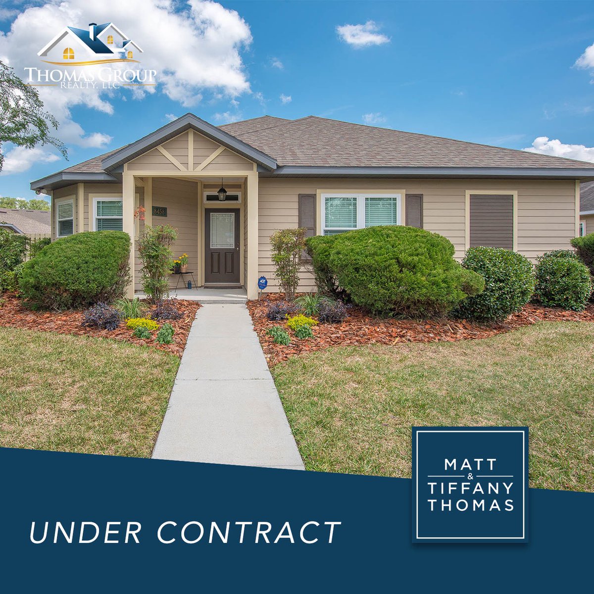 GatorTiffThomas's tweet photo. All of these listings went Under Contract in less than 1 week and at full asking price! Looking to sell? Give us a call! 
~~~~~~
Side note: we staged two of the three with our own furniture at NO extra cost to the sellers!

#thomasgrouprealty #mattandtiffthomas https://t.co/Z4aMfoL4GC