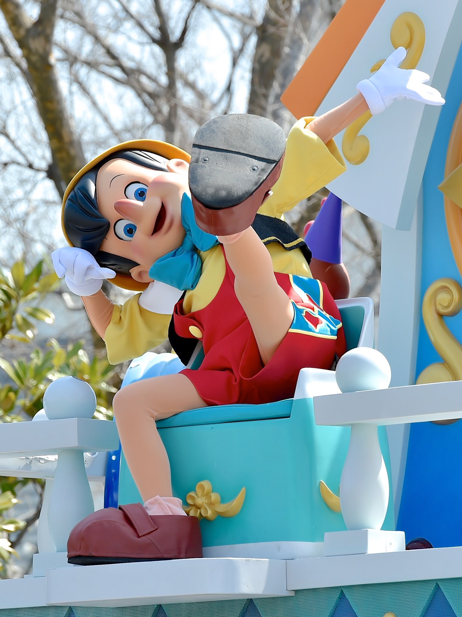 ミキミニ 東京ディズニーランド ダンボ、ピノキオブロンズ像