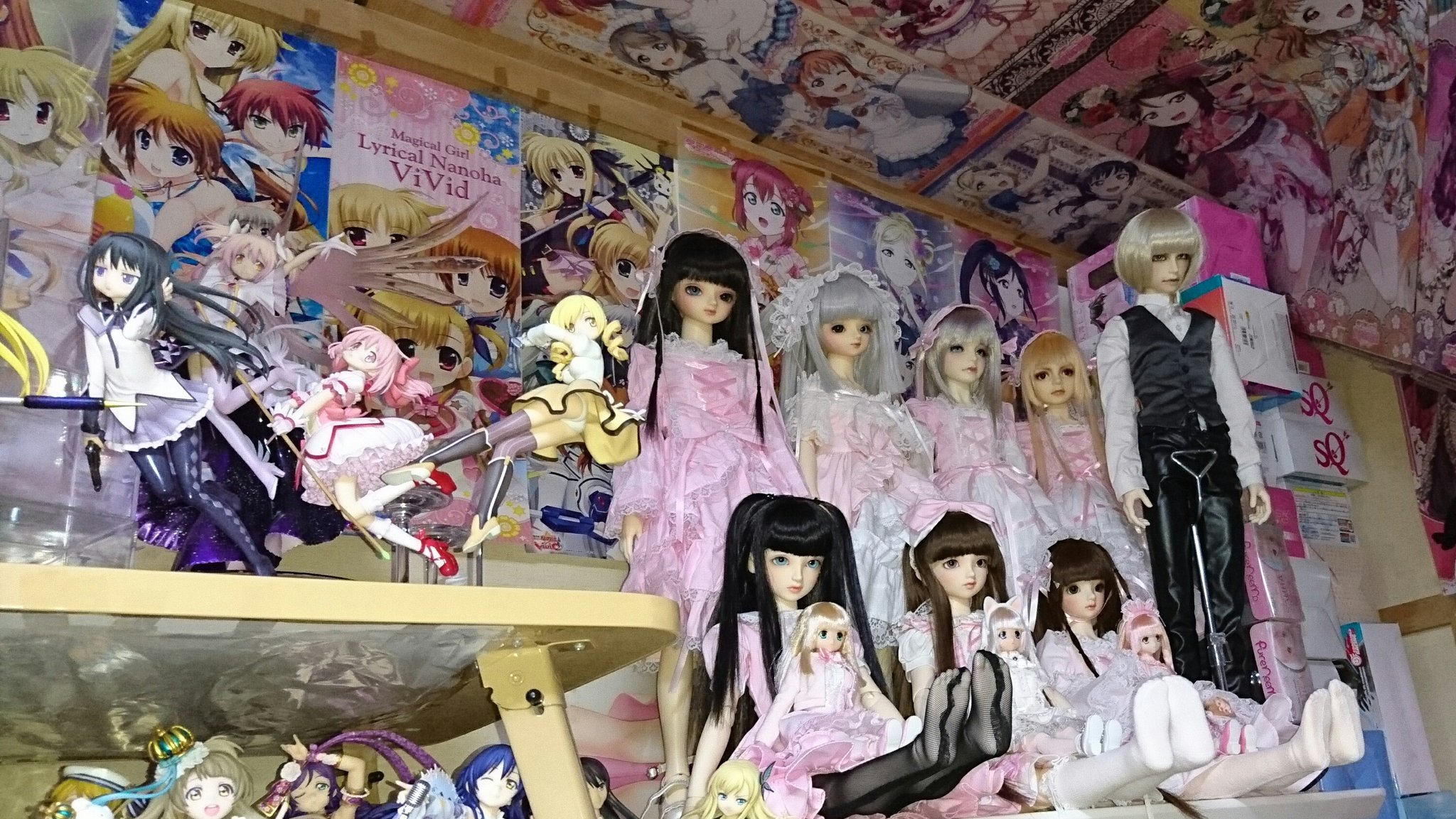 ゆうかたん マーキュリー官房長官 うちのこかわいい 韓国人でも仲良くしてくれる人rt 混血 統合失調症 風俗勤務の者です 趣味でアニメグッズや球体関節人形などを集めています 統合失調症 躁鬱病など精神病持ちです 同じ趣味の方 仲良くして