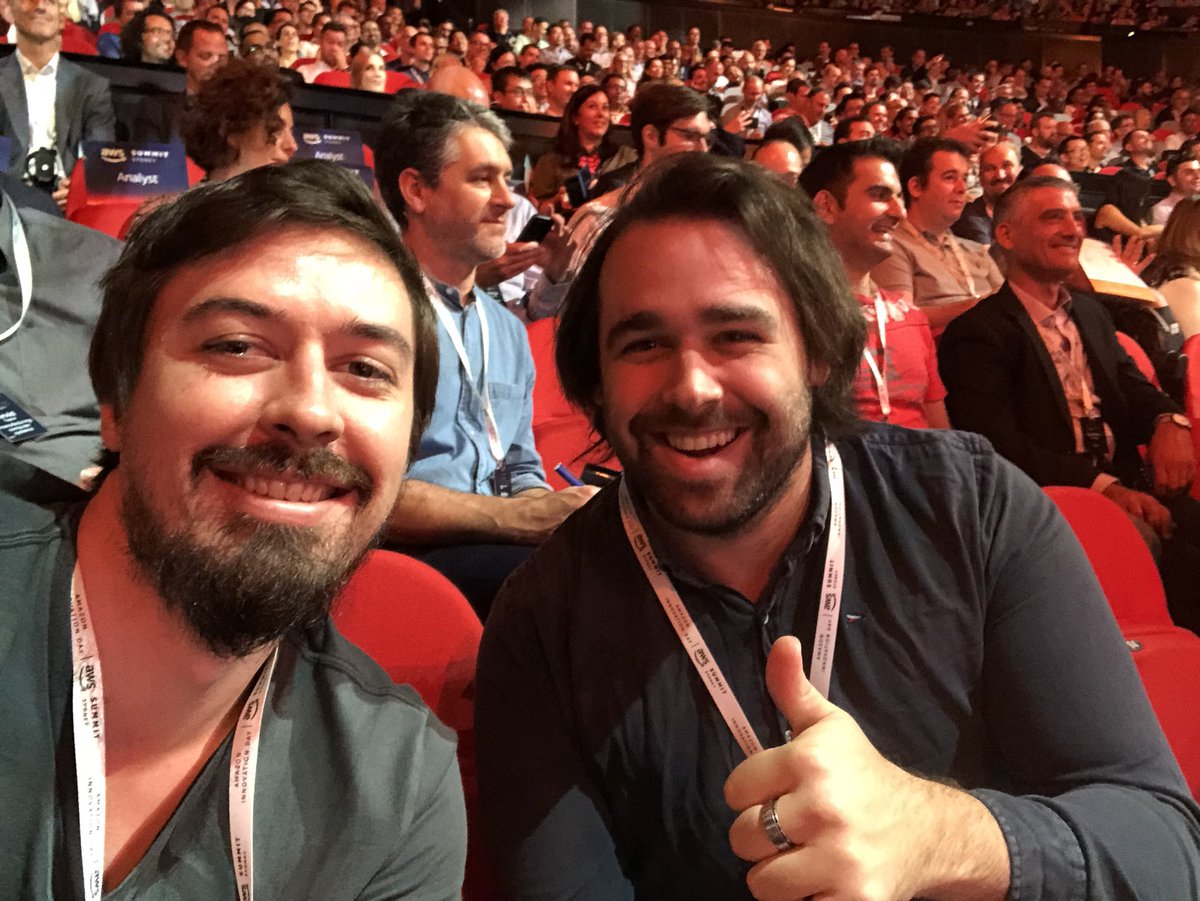 samtardif's tweet photo. @domprice @jimmynhoran empowering decision making ftw #AWSSummit #teamplaybook https://t.co/dkXGIiglIG