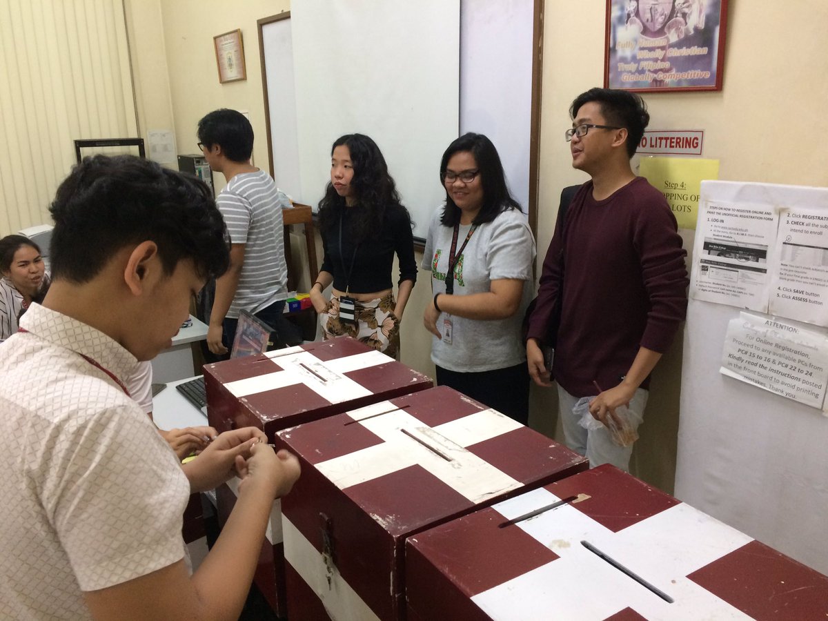 TheELBO_sbc's tweet photo. As of 9:57am, the political parties just arrived to witness the disposal of last election's ballots and the signing of the ballot boxes to formally open today's Special Elections. The elections will start in a few minutes. https://t.co/1RpcG4Tn5v