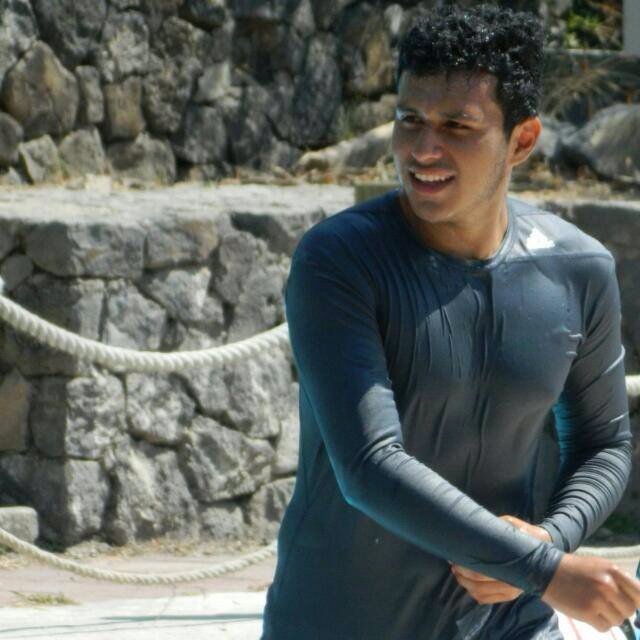 diegoalf7's tweet photo. RT y FAV si quieres ver el pack  #HeterosEngañados https://t.co/wpupdld8MD