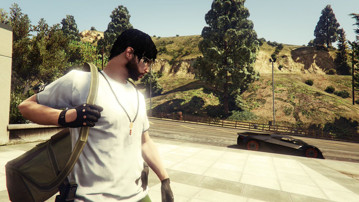 "Man, I had to kill those bastards quick, hard to think this is my last heist, I can't have my own cops finding me out, I'm gonna have to quit soon.."