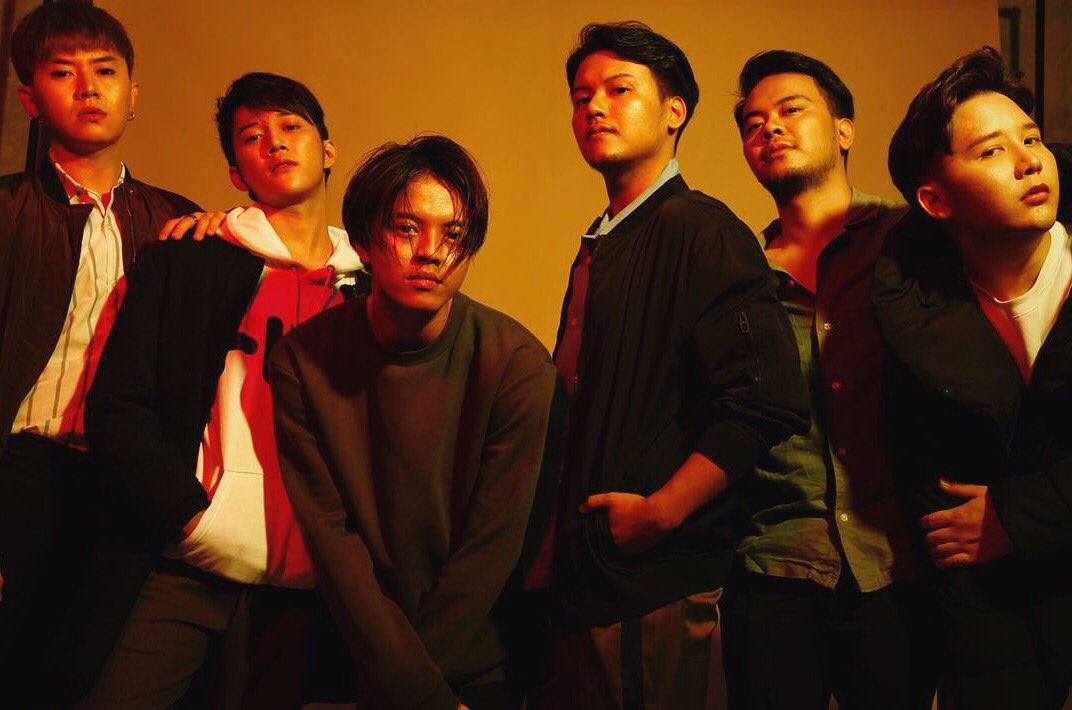 #AM8ZINGJOURNEY 
Perbedaan yang tidak wajar merubah warna semakin abstrak, sikap semakin beringas, hati terlampau agam.
Kami bukan mahluk absolut.<a href="/SMASHindonesia/">SMASH Indonesia</a>