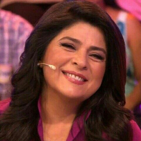 ruffo_monterrey's tweet photo. #NuevaFotoDePerfil tu hermosa sonrisa es perfecta @victoriaruffo31 regresaste a Twtter🙈 https://t.co/JskyJZwItA