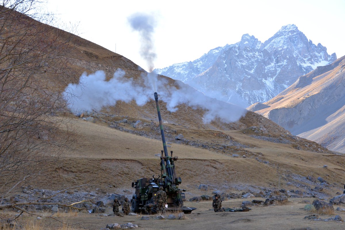 armeedeTerre's tweet image. Très belle manière de fêter les 130 ans de la @27bim 👍

Hâte d'entendre les canons des artilleurs de montagne #93RAM 💥 #ArtilleryLovers
