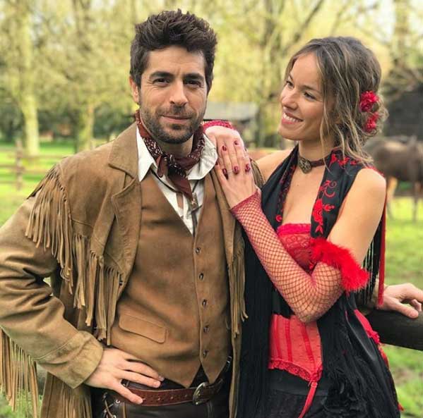 ValoudelOM's tweet photo. @giulyprofeta1 @agustingaliana @Elodie_Fontan Yeah ๐บ๐Tu pourras swinguer en leur compagnie jeudi ๐J'ai aimรฉ ce moment ๐
Viva La #Country ๐๐บ๐๐บ#Clem8 https://t.co/TsrteGR63n