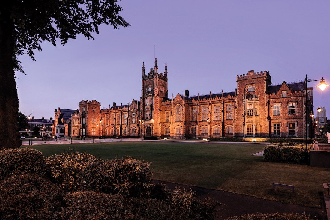 Today we will be making history as we bring <a href="/BillClinton/">Bill Clinton</a>, #TonyBlair and the key architects of the #GoodFridayAgreement together for the first time since it was signed. Follow us on Facebook to receive a notification when we go live or click here: ow.ly/iAzB30jovz6 #GFA20