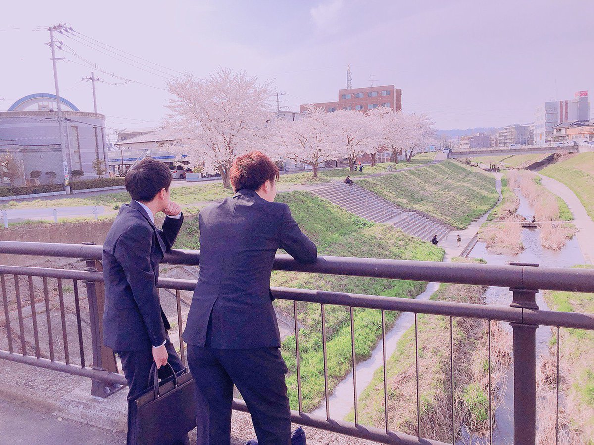 HyugA_0105's tweet photo. 入学式最高でした

#三幸学園 https://t.co/ARR4Z08RQ4