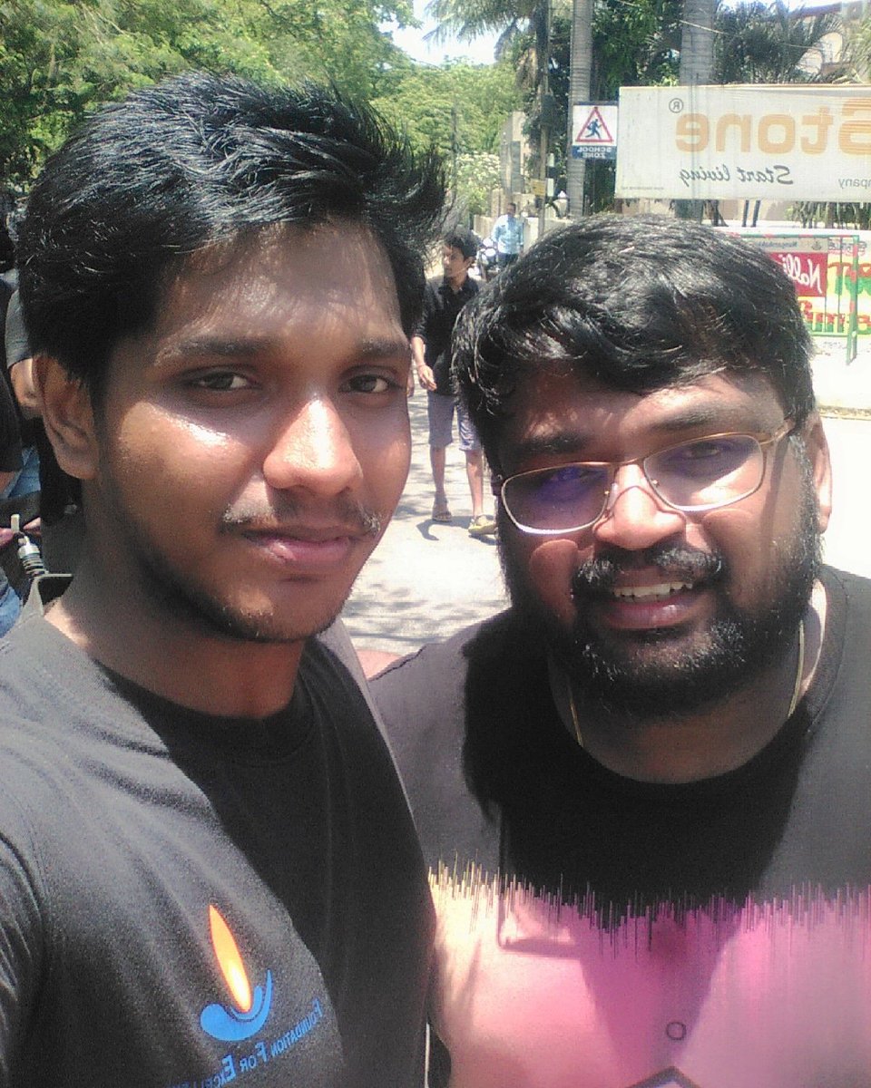 palanirpms's tweet photo. It's just a starting 💪 #TDMA Protest for #bansterlite #weneedCMB #releasecavery . Every time we met the moment be great  . Snap with Anbu annan @itisprashanth  .  It's our right to ask 💪. Poradum porali Agatha emali vizhethezhu https://t.co/EsBwFbsB8V