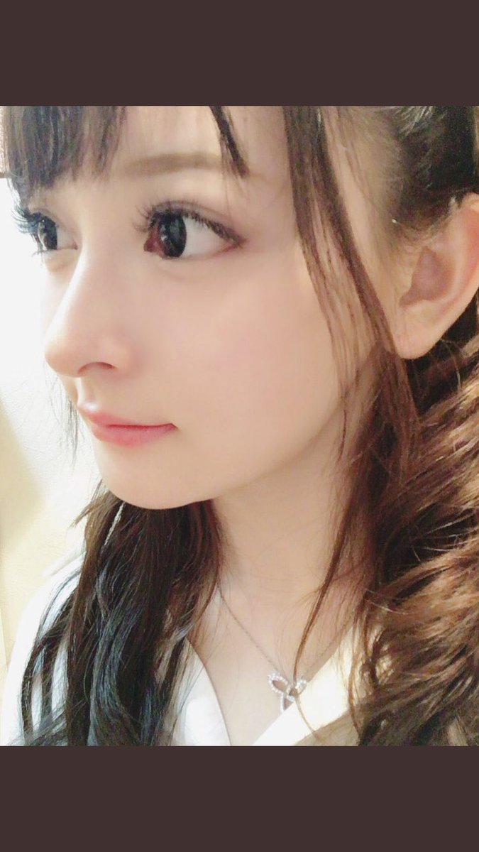 さき 黒崎みさちゃんのツイッター16年からあさり返してたけど やっぱりとんでもなく可愛い迷うことなく1番タイプな顔 動機を起こすくらい可愛い The整形顔って感じだけど私的には1番タイプな顔 同じ次元に生きてるとは思えないなぁ T Co