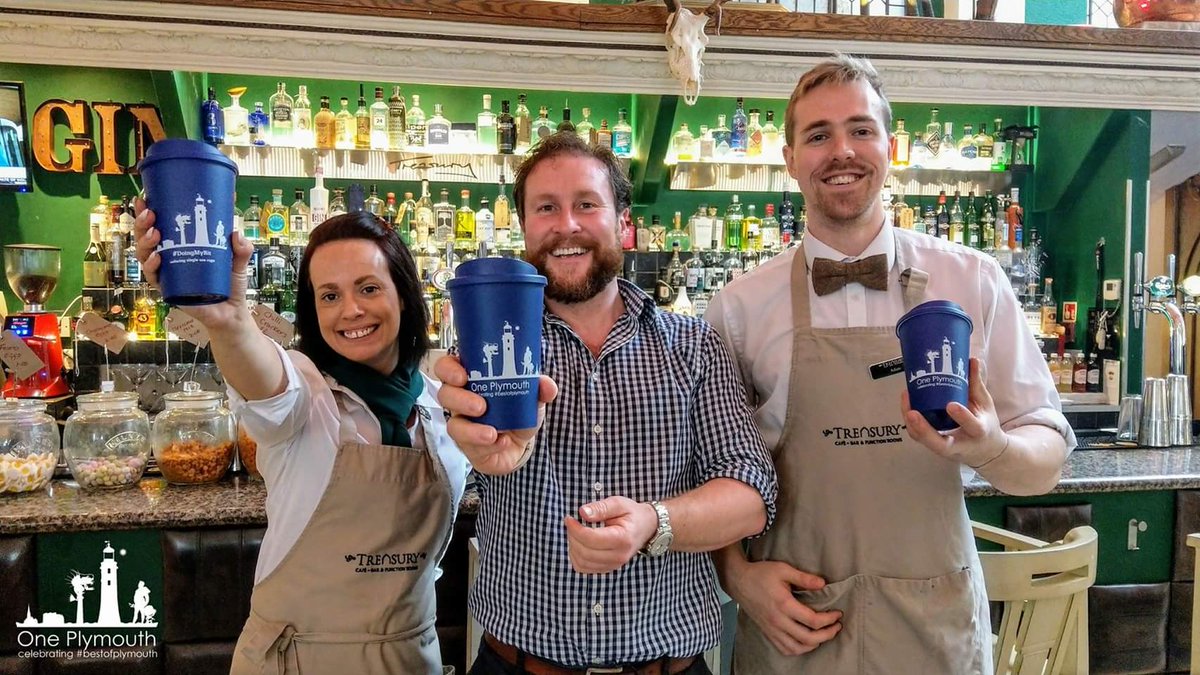 oneplymouth's tweet image. Universal re-usable One Plymouth Cup raising awareness &amp;amp; reduce single use cups, encourage people to visit their local coffee shops by having ‘cup’ benefits &amp;amp; discounts.

Some cups have 'prizes' inside along &amp;amp; 25p donation to @NMAPlymouth

oneplymouth.co.uk/one-plymouth-c…

#DoingMyBit