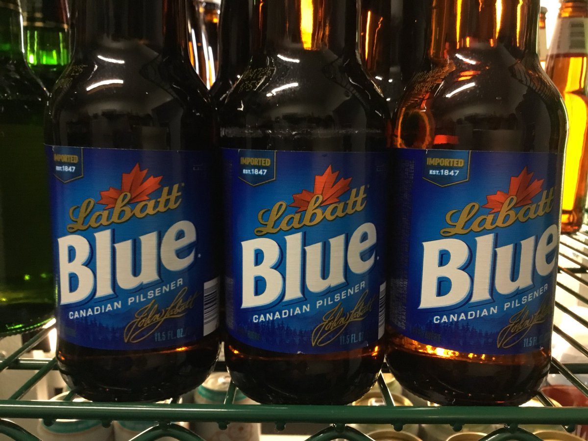 augiesdeli's tweet photo. Who got the blue? We do that’s who #meetmeataugies #sharksplayoffs #nhlplayoffs #nbaplayoffs https://t.co/muPrepnhrt