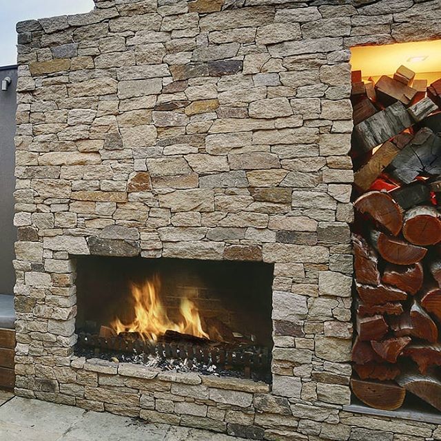 GraniteWorksAU's tweet photo. Coming into Winter a fireplace like this would be a fantastic place to curl up with a good book. 🔥📖🍷😊 Project by @exquisitepoolsandgardens
#graniteworks #naturalstone #walling #wallcladding #landscapedesign #landscapearchitecture #pavingmelbourne #l… https://t.co/DMCEdv1MqG https://t.co/CrndBrQVHF