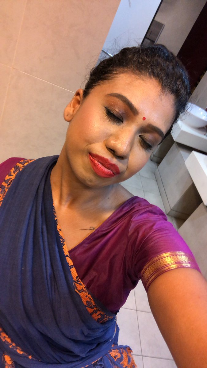 GalinaRajagopal's tweet photo. #afterdance #bharatanatyam #lesson #20yearsofpassion https://t.co/hrmFwDYwy1
