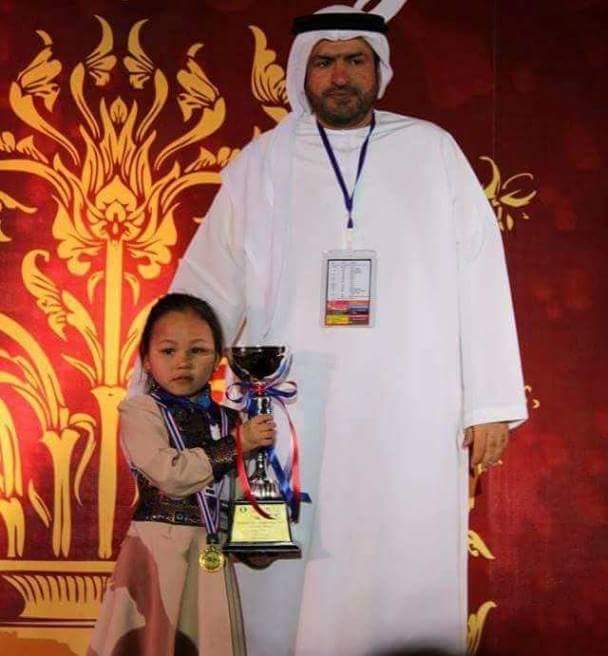 Тайланд улсын Чанмай хотод болсон Өсвөрийн шатарчдын Ази тивийн аварга шалгаруулах тэмцээнээс 
6настай М.ЯЛГУУН охин

Рапид төрөлд #Алт
Стандарт төрөлд #Алт
Блиц төрөлд #мөнгөн медаль хүртэж онцгой амжилтын эзэн болжээ. Ёстой мундаг гэхээс өөр хэлэх үг алгадаа.  #TeamMongolia🇲🇳