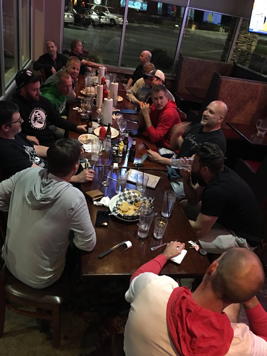 MW55's tweet photo. After ball we talk about ball. I had 0 points but I only fell down once. That’s a ratio I can live with. @hoopgroupclt Thanks to Big Als for the delicious food and great service. 👍🏼 https://t.co/3tKCNqgc4p