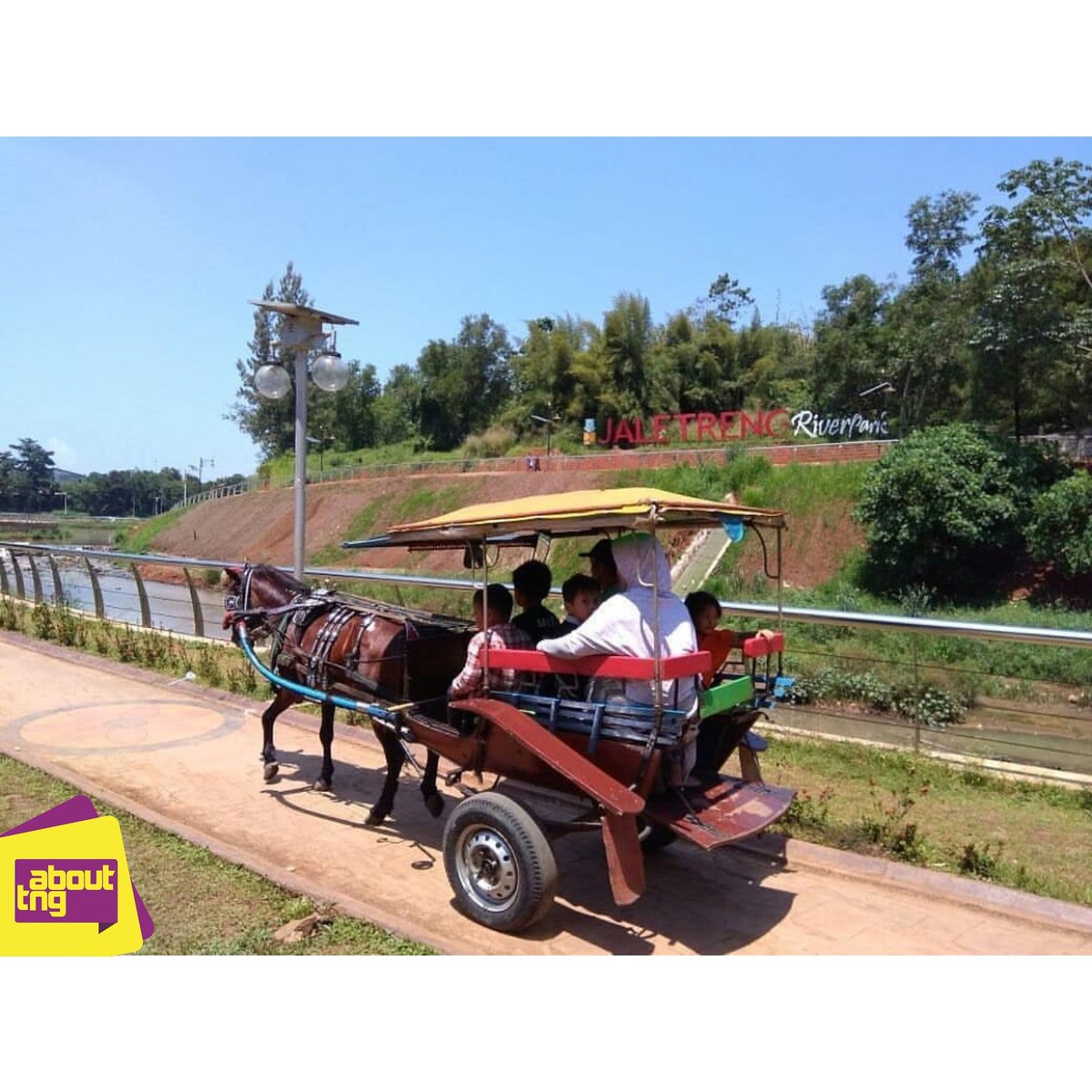 About Tangerang På Twitter Naik Delman Sambil Menikmati