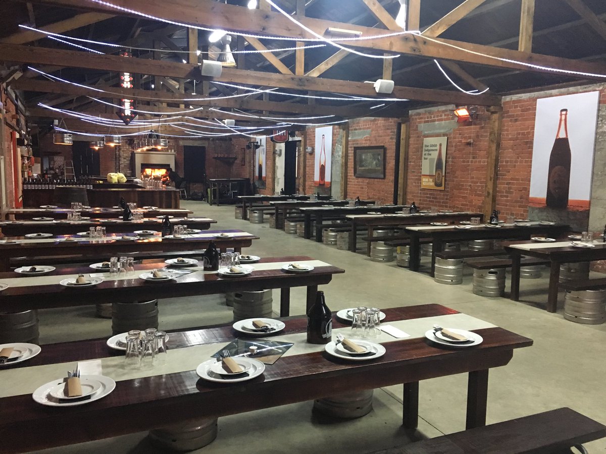 NickyvalNicky's tweet photo. Tables set, fire going, of to the brewery we go!!  #flanz18 https://t.co/P3qW9dgvst