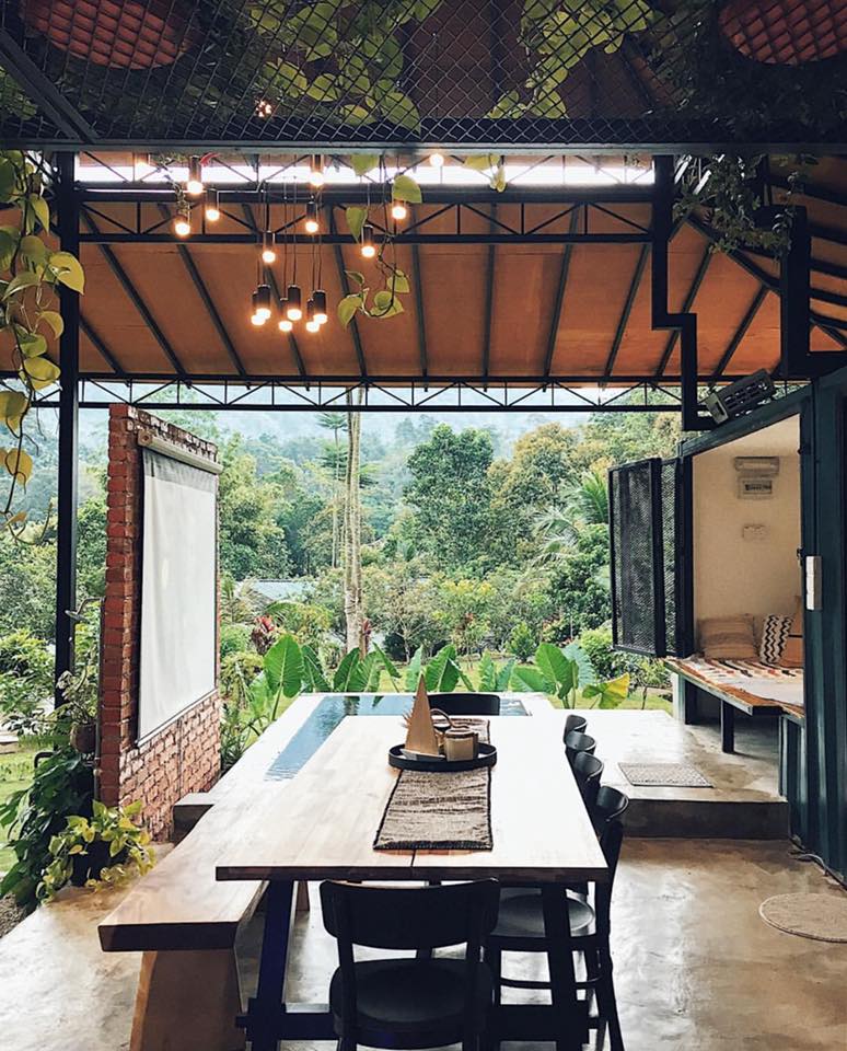 MattHurairah's tweet photo. If you wish to have a "get together or birthday celebration" with your friends or family, visit this website https://t.co/hrlWsQ90im to rent a getaway villa. https://t.co/Wb3NX0wGQj