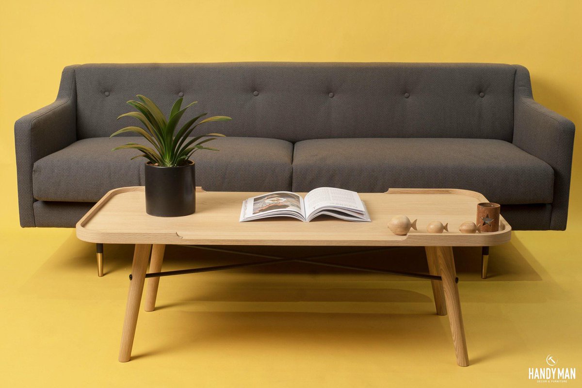 Handyman_Decor's tweet photo. [SOFA GRECO]
Sofa Greco mang dáng dấp của một chiếc ghế băng dài đầy cá tính nhưng lại không kém phần êm ái với chất liệu độn từ lông vũ, sợi và mút đàn hồi cao, kết nối với khung ghế gỗ thông rắn chắc nhờ lò xo zig-zag. 
🔨 Add : 212A Lo Duc, Ha Noi, VN https://t.co/I1A6IucS1A