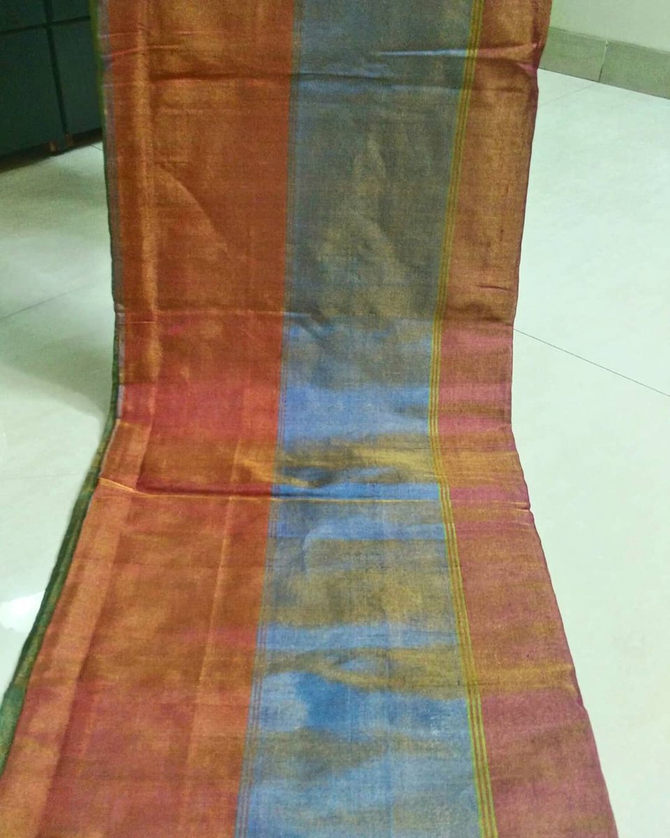 KalanecaIndia's tweet photo. CONTEST!
Rules-
1) Follow @kalanecauppada 
2) Tag 3 friends
3) Describe this Uppada tissue saree in 20 words
Best description wins this saree worth 3800/-
2nd prize- jewellery worth 1200/- by @lokajewels 
All participants -20% off on our New sarees
Only 1 entry/person
#contest https://t.co/BBosvQeNAa