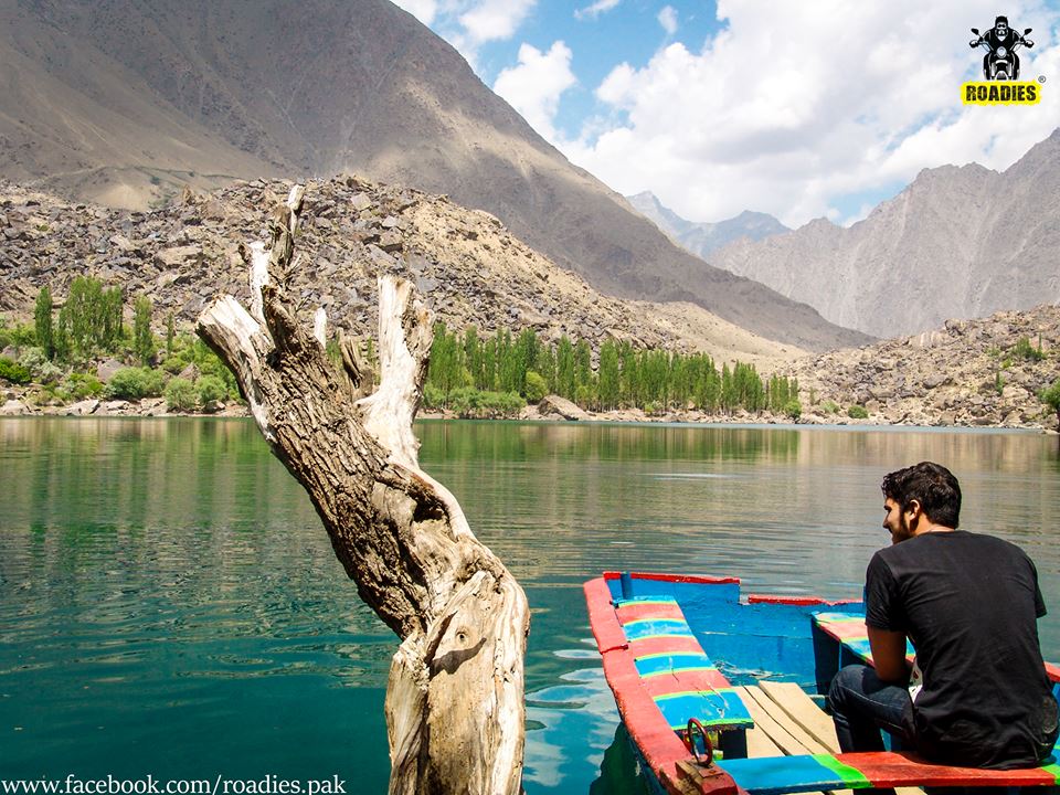 Roadiespak's tweet photo. #roadiespak
Upper Kachura Lake, Skardu, Baltistan, Pakistan
#travelphotography #wanderlust #doyoutravel #travelmore #goexplore #lovetotravel #adventurethatislife #workandtravel #pakistan #mountains #nature #travel #dawndotcom #etribune #travelbeautifulpakistan https://t.co/lQPDr6BlBu