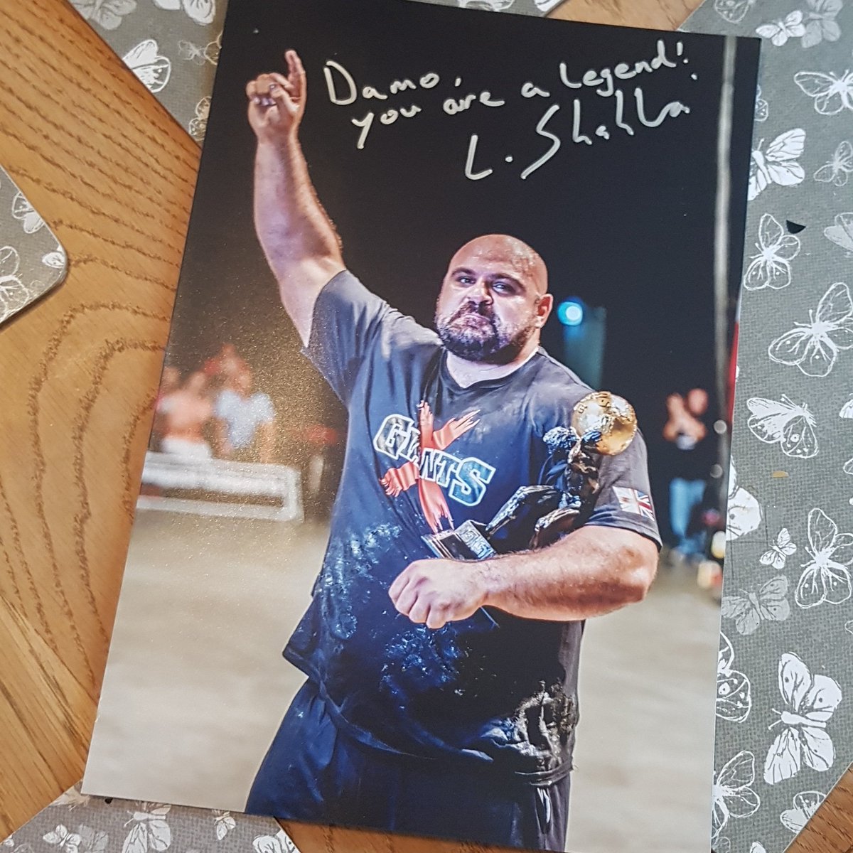 My signed #photo from @biglozstrongman I am proud to say motiv8-shakers.com t/a Personalise-it are proud to be an #officialsupplier for some of his merchandise! Check out his range at laurenceshahlaei.co.uk 
#merchandise #strongman #wsm #europesstrongestman #giantslive