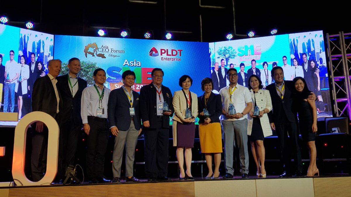 PLDTEnterprise's tweet photo. FVP & Head of #PLDTSMENation Mitch Locsin and #PLDTALPHA VP & Head for Corporate Relationship Management Jay Lagdameo joined this morning's Asia SME Summit 2018 #PLDTEnterprise #FearlessEnterprise https://t.co/AygKv3nmf3