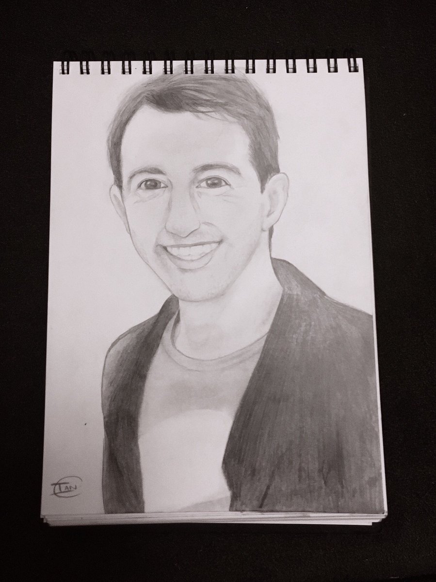 IanCostello97's tweet photo. @CashShow_Rafael @CashShow_Trivia
In celebration of a solid win earlier tonight. I only wish I could’ve captured Rafi’s pearly whites better https://t.co/PjwHDMechH
