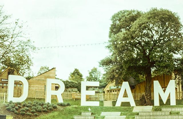 hamid's tweet image. Where dreams die. Shot on Kodak 500T #35mm motion picture film using my Nikon FE-1, 50mm Nikkor lens. Processed in my #OutofScope lab. A note on the processing: this was from the first reel of motion picture film I processed I managed to move the vast ma… ift.tt/2H9JbQH