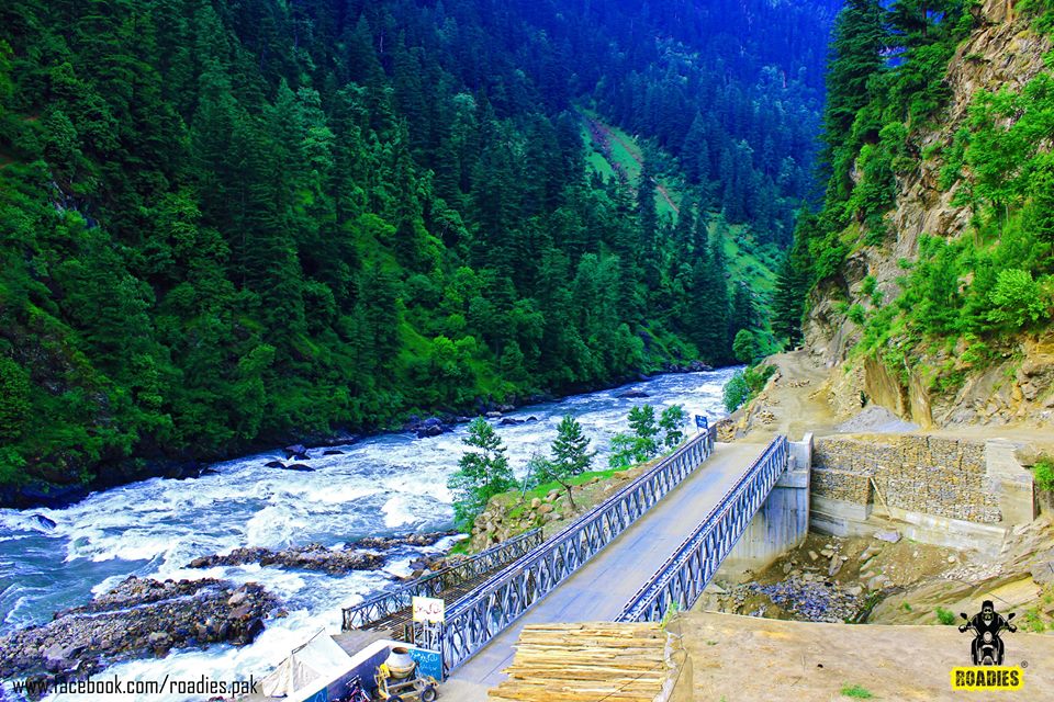 Roadiespak's tweet photo. #roadiespak
Jannat e Nazeer, Kashmir - Pakistan
#travelphotography #wanderlust #doyoutravel #travelmore #goexplore #lovetotravel #adventurethatislife #workandtravel #pakistan #mountains #nature #travel #dawndotcom #etribune #travelbeautifulpakistan https://t.co/yznzJz1Y1c