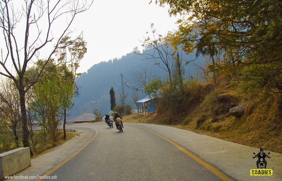 Roadiespak's tweet photo. #roadiespak
Bagh - Azad Kashmir
#travelphotography #wanderlust #doyoutravel #travelmore #goexplore #lovetotravel #adventurethatislife #workandtravel #pakistan #mountains #nature #travel #dawndotcom #etribune #travelbeautifulpakistan https://t.co/pA9slMWlOu
