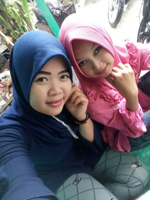Diana59130964's tweet photo. Sama si cantik https://t.co/vHPOMRsxND