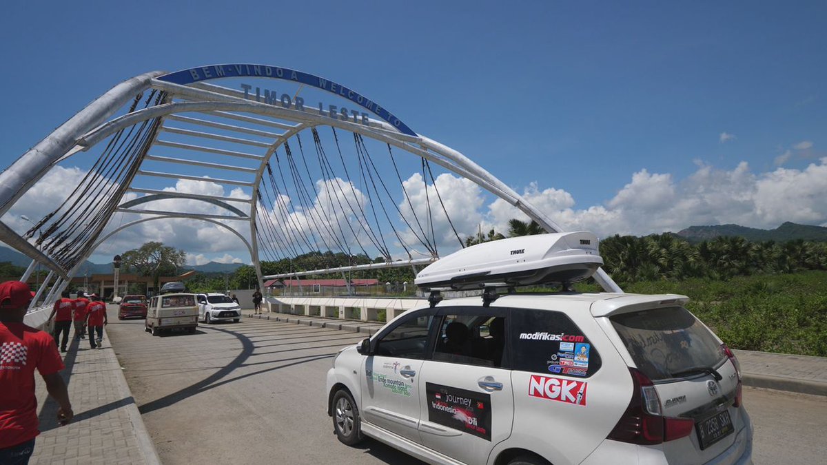 dimasbam's tweet photo. Team VJ 2018 sudah tiba di Timor Leste @Velozcommunity @ToyotaID #velozity #velozityjourney2018 #jakarta #indonesia #dili #timorleste #beautifulindonesiaeasttimor #toyota https://t.co/xmhVC4jKKw