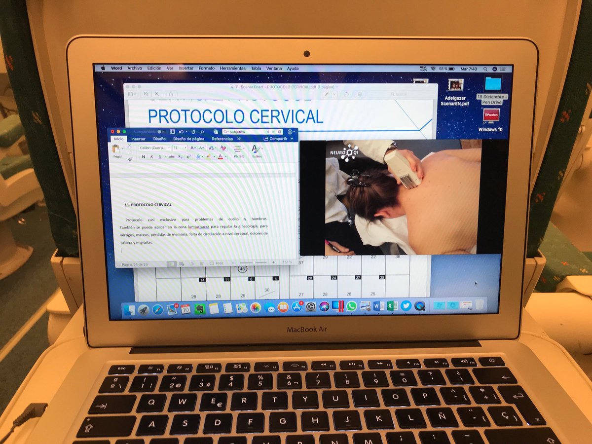 fisioreadapt's tweet photo. ¡Y ya llevamos una hora estudiando! Estos viajes dan para mucho, @Renfe #neuromodulandoeneltren #conlosdoloresviajando #scenar #enart #neuroqi https://t.co/LaVD8gng8h