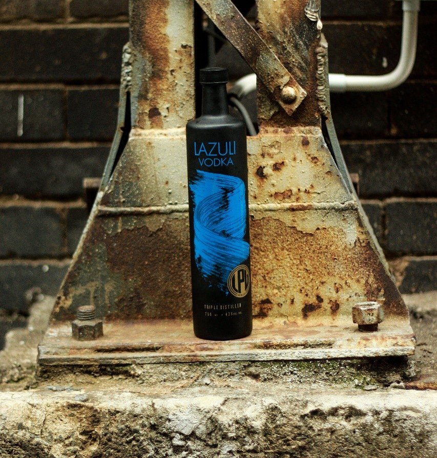 LPVDISTILLERY's tweet photo. Triple distilled for a smooth, pure finish.
LAZULI VODKA
LOVE PASSION VODKA
📸@joshuaxpeters
#lpvdistillery #LazuliVodka #lovepassionvodka #craftvodka #cornvodka #vodka #tripledistilled #craftdistillery #smallbatch #handcrafted #ProudlySouthAfrican #entrepreneur https://t.co/DsqeO86OlG