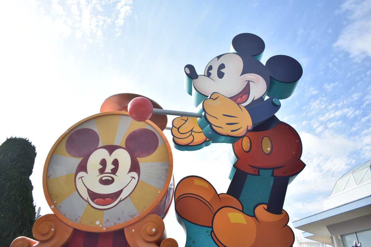 yui82861760's tweet photo. 5年間感動をありがとう。
#過去pic #Disney
#hapinessishere
#ありがとうハピネスイズヒア
#写真すきな人と繋がりたい
#一眼レフ #nikond3400 https://t.co/pQ6rAP3aw0