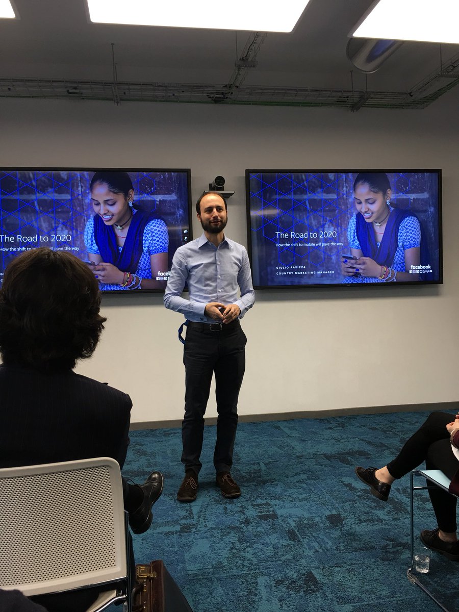 uandiz's tweet photo. @giulioravizza, Country Marketing Manager, ci mostra la visione di Facebook da qui a due anni. #energizingbreakfast #bocconi #facebook https://t.co/nVVGVUEkEj