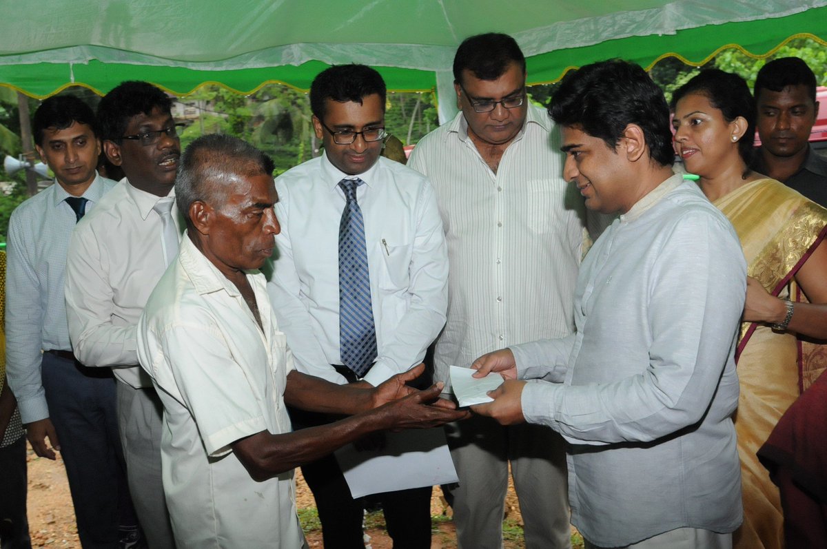 MFA_SriLanka's tweet photo. Six housing units, constructed in the village of Ganepalla, Yatiyanthota, by the Welfare Society of the Ministry of Foreign Affairs and the #SriLanka Foreign Service Association (SLFSA) for those who were affected by floods and landslides in 2016, (1 of 2 continued) #lka #SLFSA https://t.co/MifFtHPbTu