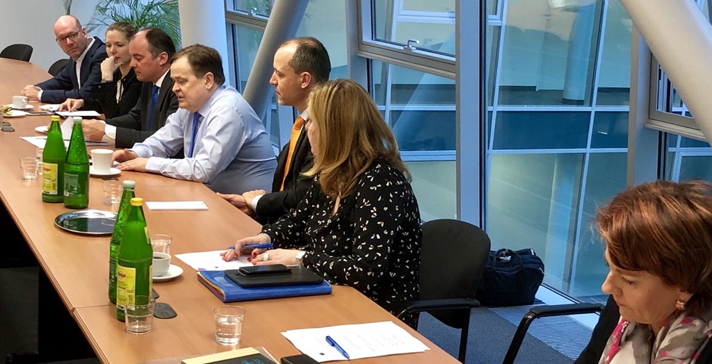 wbogensberger's tweet photo. #EU-Frühstück: „Stakeholder“ Treffen heute im Beisein von @EU_Commission Generaldirektor @TimoPesonen1 zu #AT2018EU @EUKommWien @EPinOesterreich @AustriaatEU @WKOe @oegfe @oenb @Arbeiterkammer @bka_at https://t.co/CcsgFGwoYw