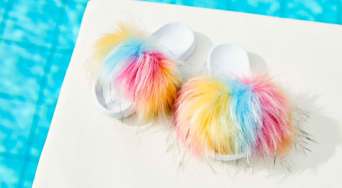 nextofficial's tweet photo. Sliding into warmer weather in THESE 🌈😍
https://t.co/dkHABKVeIK https://t.co/G0lgAQaHtV