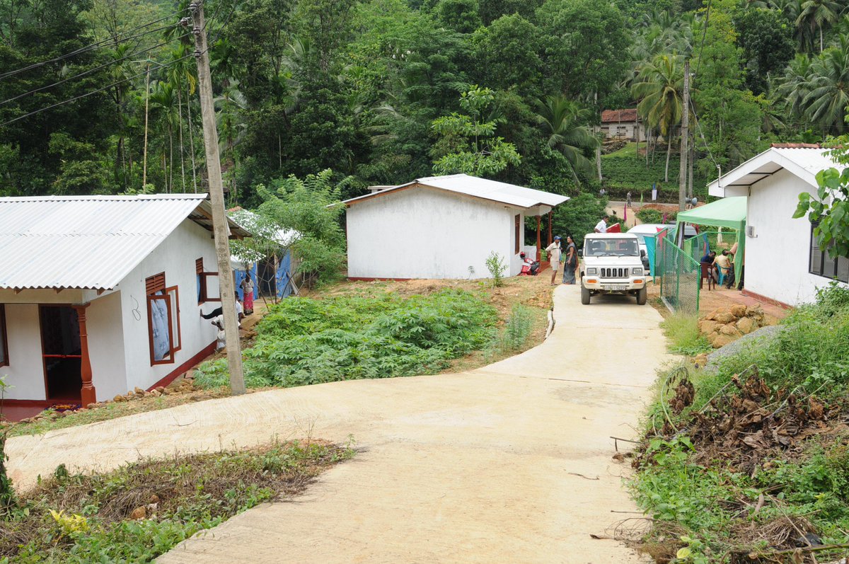 MFA_SriLanka's tweet photo. Six housing units, constructed in the village of Ganepalla, Yatiyanthota, by the Welfare Society of the Ministry of Foreign Affairs and the #SriLanka Foreign Service Association (SLFSA) for those who were affected by floods and landslides in 2016, (1 of 2 continued) #lka #SLFSA https://t.co/MifFtHPbTu
