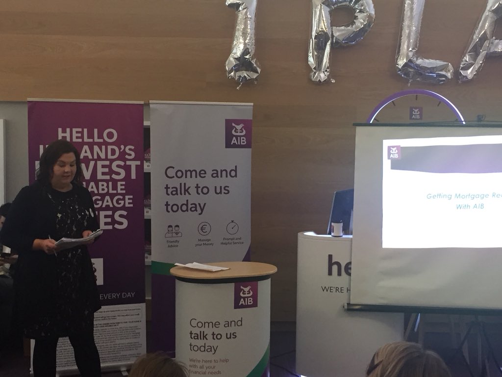 JohnSkerritt's tweet image. Deirdre Frawley, Retail Manager AIB Ennis getting proceedings underway at our Mortgage Information Evening #BackingDoing #BackingBelief
