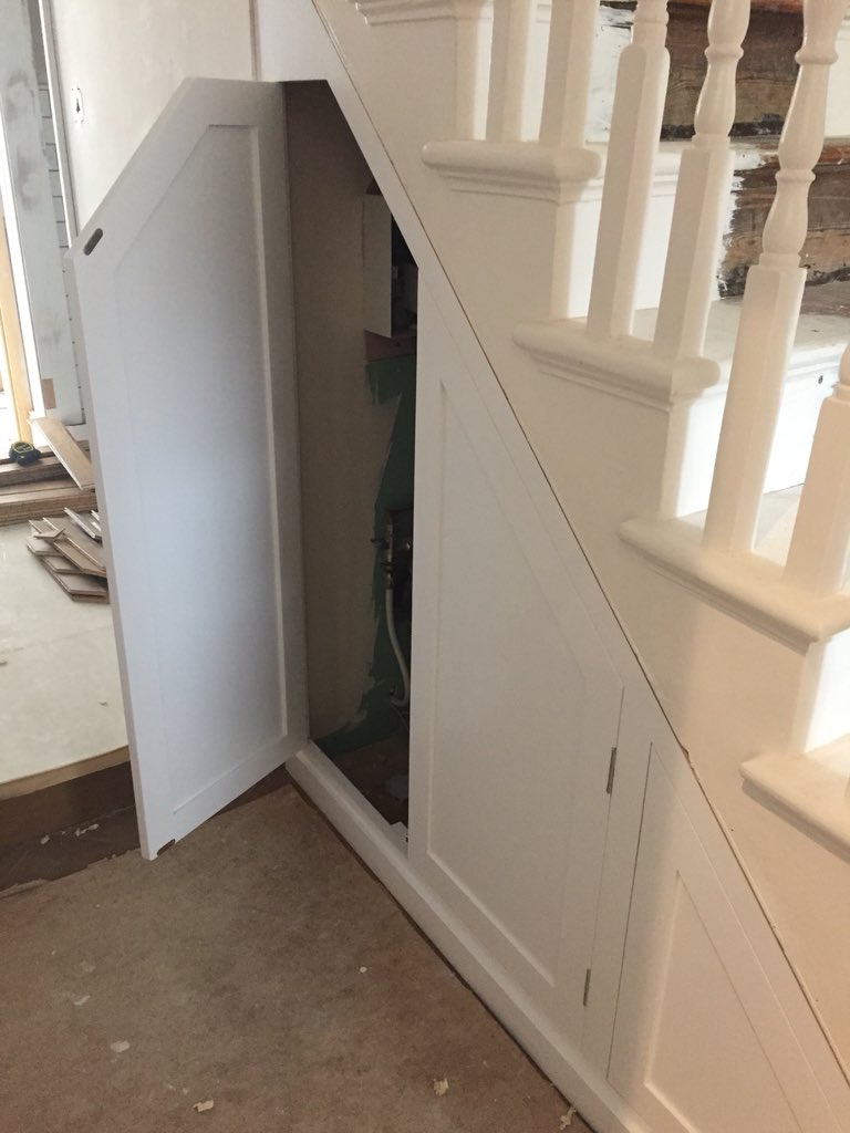 We also fitted this frame and doors to go under the stairs to neaten up the hallway #fittedfurniture