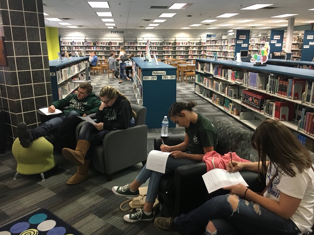 LeffingwellDan's tweet photo. Time for feedback!! Culture Shook students providing feedback/direction for the future. #boom #makeIThappenagain #GoZeps https://t.co/TuHmGubXHT