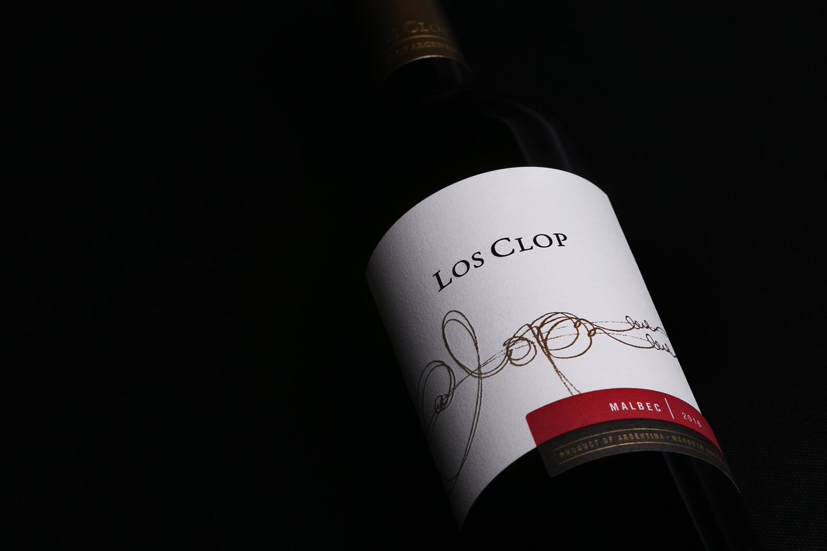 ClopWines's tweet photo. ¡Feliz dia internacional del Malbec! Salud 🍷.
#clopwines
#malbec
#Mendoza https://t.co/y7kDg8PzEk