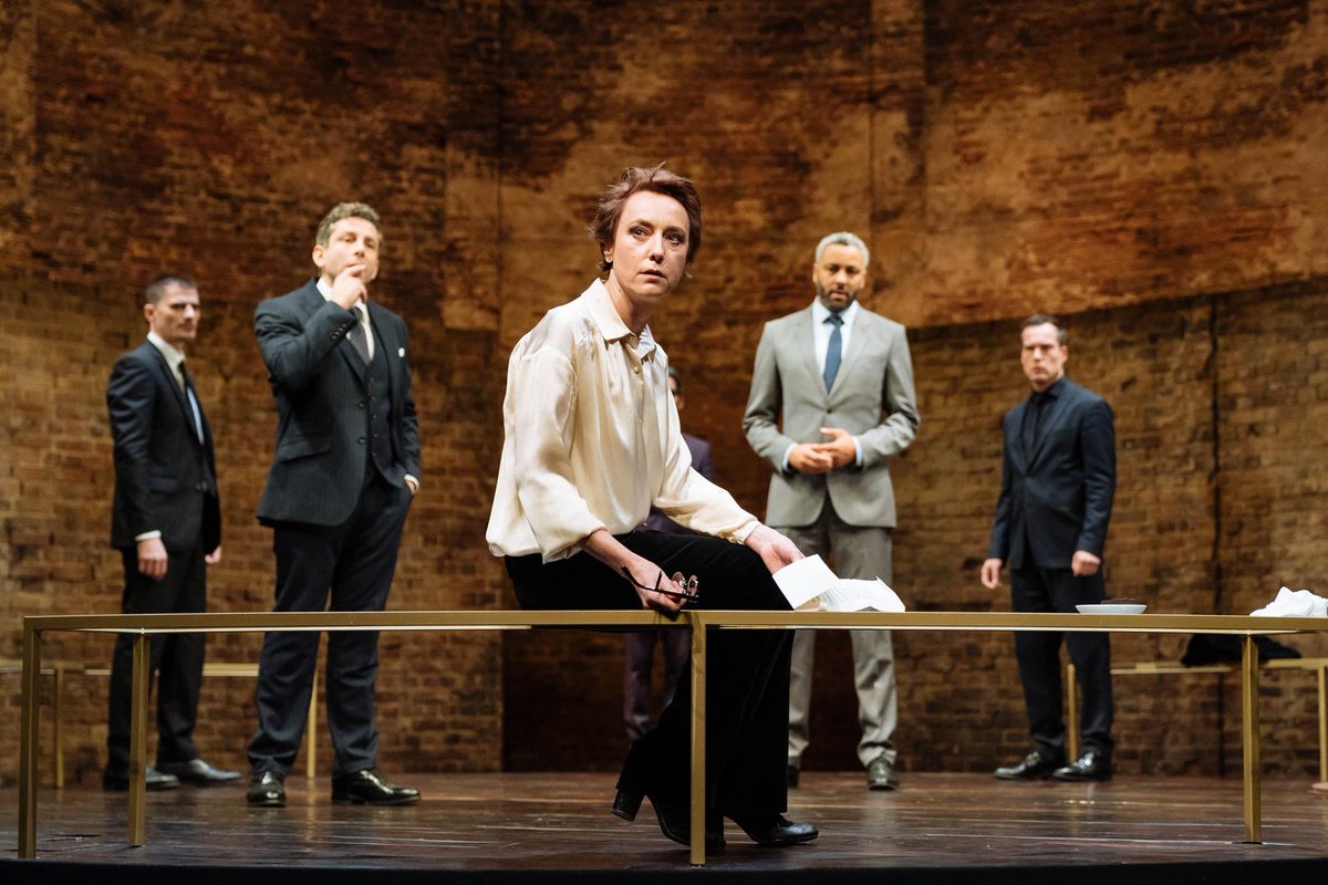 Mary Stuart tweet media