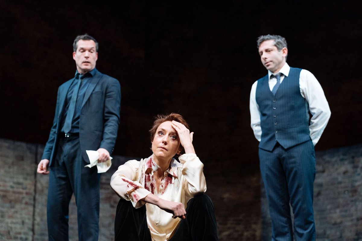 Mary Stuart tweet media